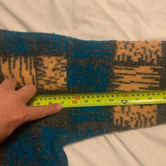 Mint Vintage Benetton sweater purchased 1985 - Picture 4 of 5